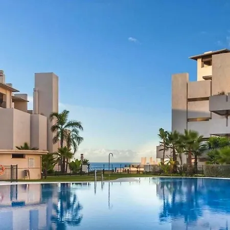 118 - Private Pool - Penthouse Estepona